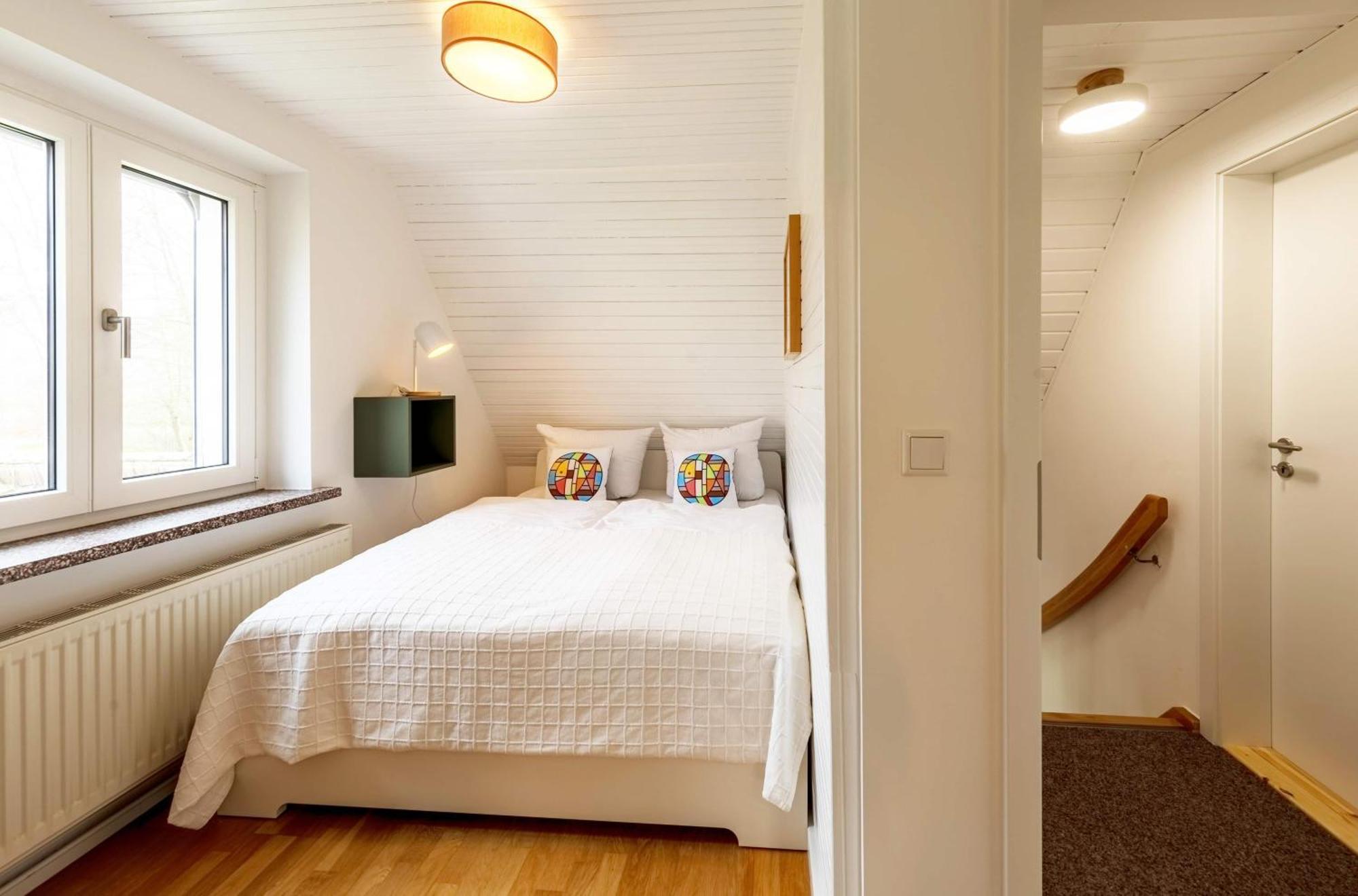 Ferienhaus "Bunter Fisch" - Direkt Am Deich, Stranduebergang 19 オストゼーバート・ディアーハーゲン エクステリア 写真